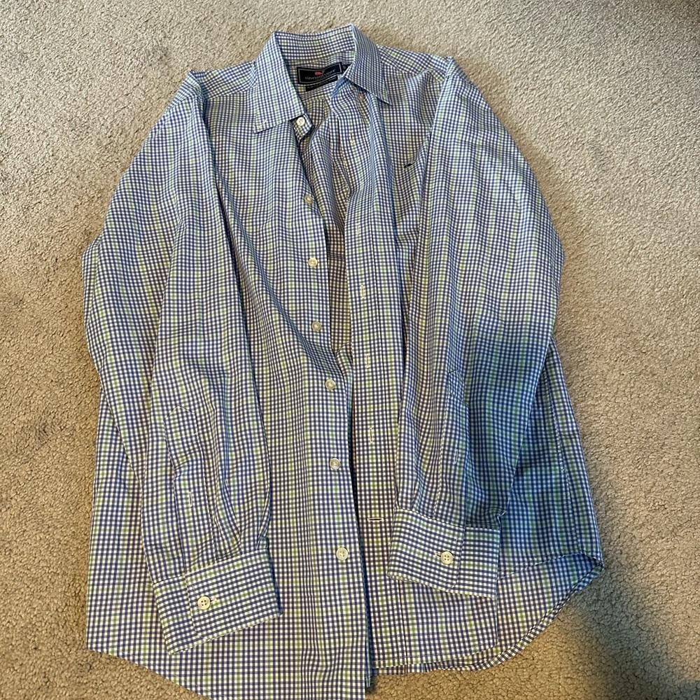 Vineyard vines slim fit large button down purple and green